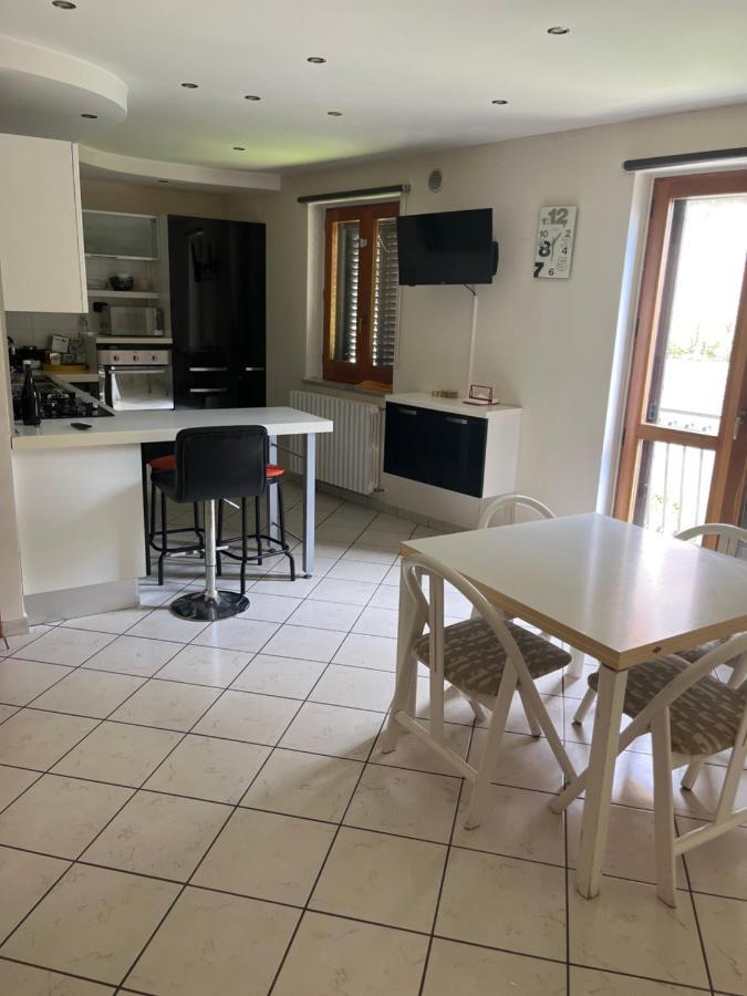CastelgrandeLa Casa Sul Ponteアパートメント エクステリア 写真